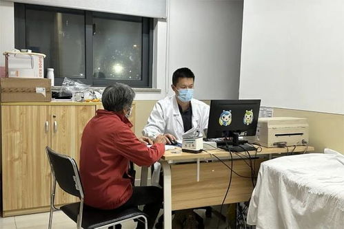 閔行社區(qū)晚門診創(chuàng)新醫(yī)療服務(wù) 一年服務(wù)6.3萬(wàn)人次，中醫(yī)助力基層健康